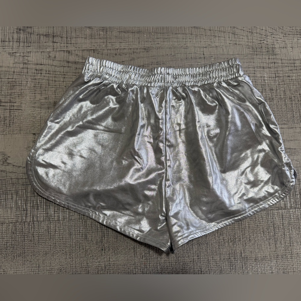H& M Metallic Silver Running Shorts Size Medium - Picture 3 of 10